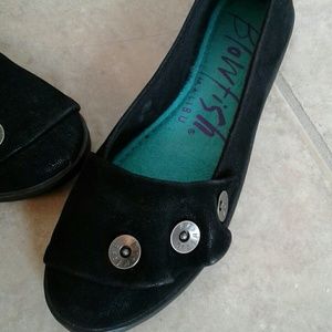 Blowfish Malibu flats - size 8 - NEW